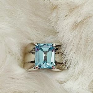 Vintage Sterling Silver Blue Topaz Ring